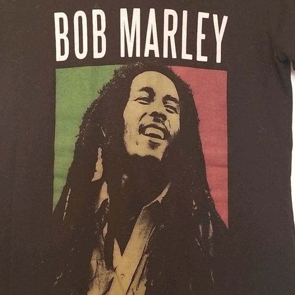 Bob Marley One Love graphic tee - Picture 2 of 4